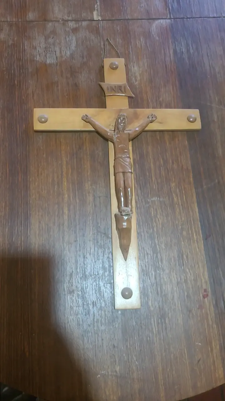 Cruz de madera para pared - 3