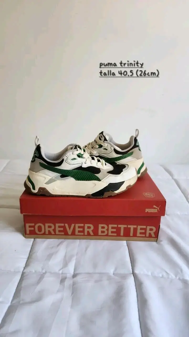 Zapatillas y ropa 10/10 - 1