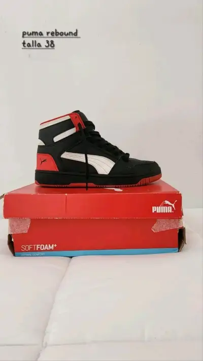 Zapatillas y ropa 10/10 - miniatura 2