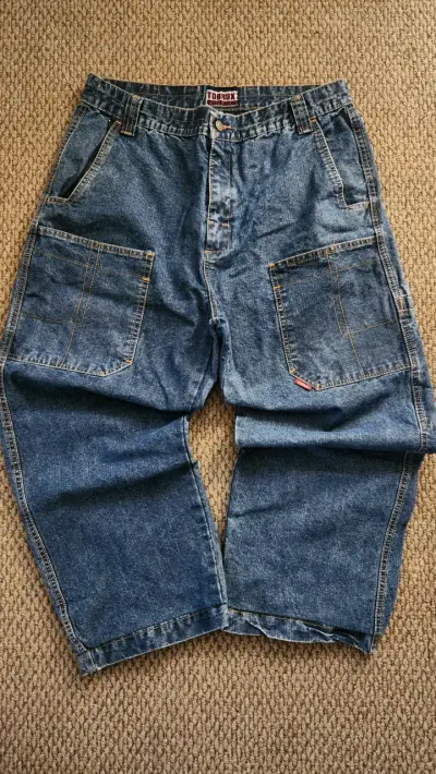 Zapatillas y ropa 10/10 - miniatura 3