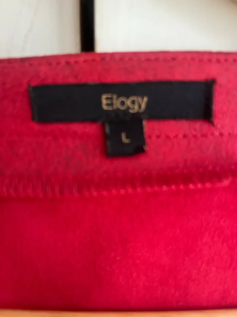 Chaqueta roja con cierre - 2