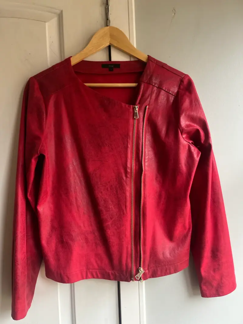 Chaqueta roja con cierre - 3