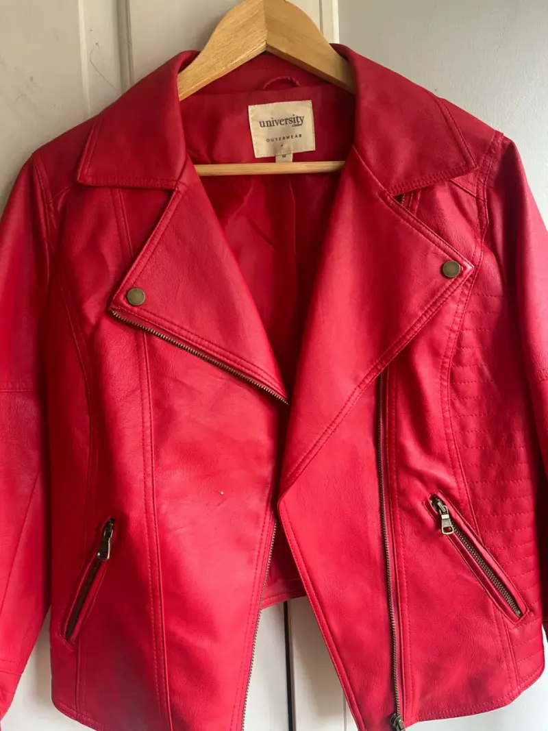 Chaqueta de cuero roja estilo biker - 3