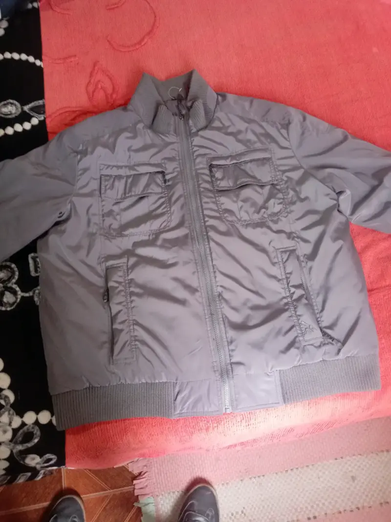 Chaqueta gris para hombre - 1