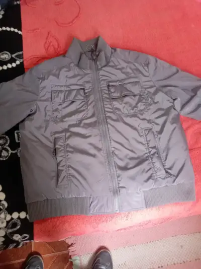 Chaqueta gris para hombre - miniatura 1