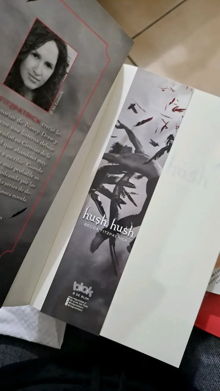 Libro Hush, Hush por Becca Fitzpatrick - 3