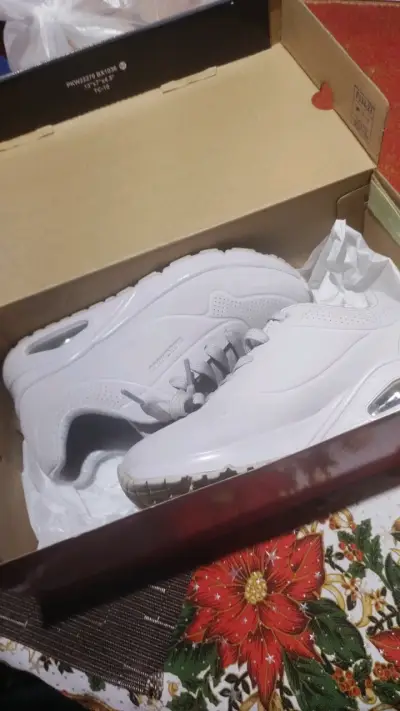 Zapatillas deportivas blancas con 2 posturas - miniatura 1