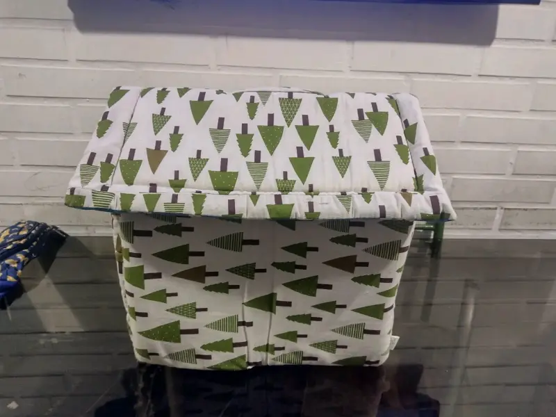 Cama tipo casita para mascotas - 4