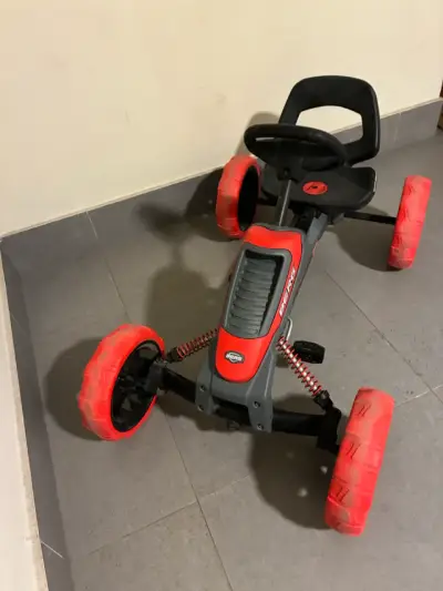 Kart a pedales rojo y negro - Berg Reppy Rebel - miniatura 1