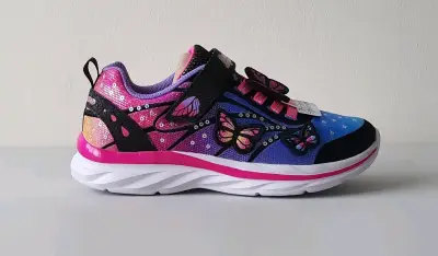 Zapatillas infantiles con mariposas - miniatura 1