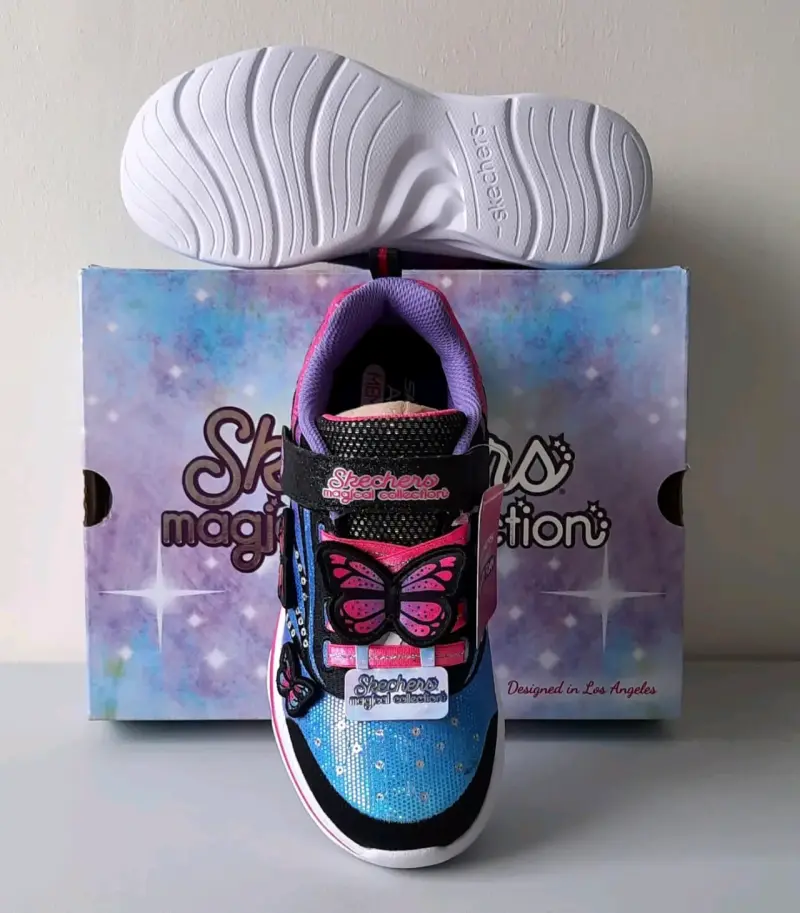 Zapatillas infantiles con mariposas - 3