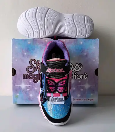 Zapatillas infantiles con mariposas - miniatura 3