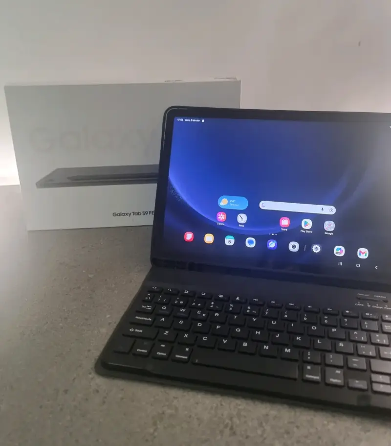 Tablet Galaxy Tab S9 FE - 1