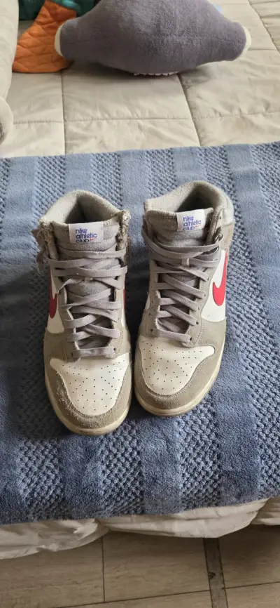 Zapatillas Nike Athletic beige - miniatura 1