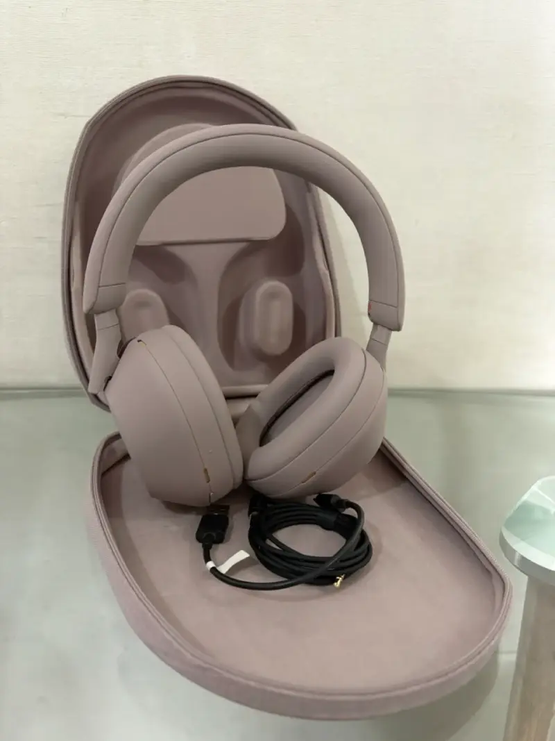 Audífonos inalámbricos - SONY WH-1000XM5 - 1