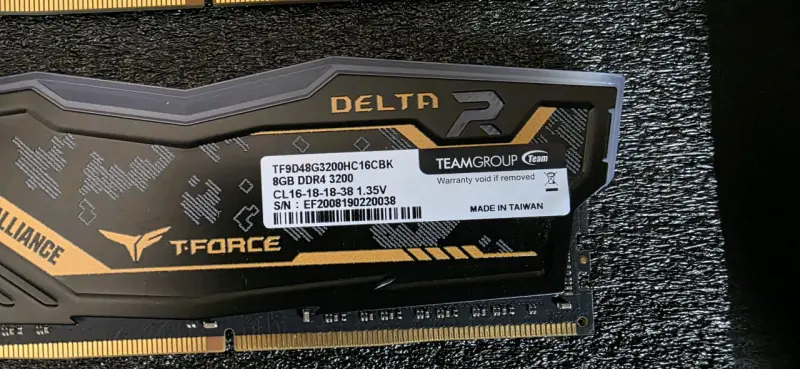 Memorias RAM T-Force Delta RGB - 4