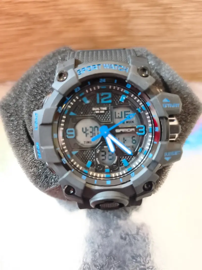 Reloj deportivo negro y azul marca sanda - 2