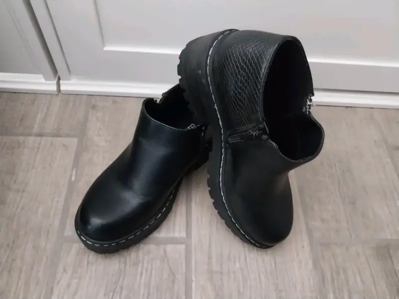 Botines de cuero negro azaleia - 1