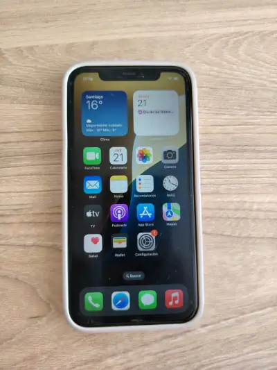 IPhone 11, como nuevo sin detalles - miniatura 4