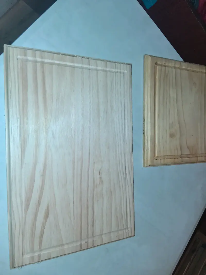 Tabla de picar de madera clara - 3