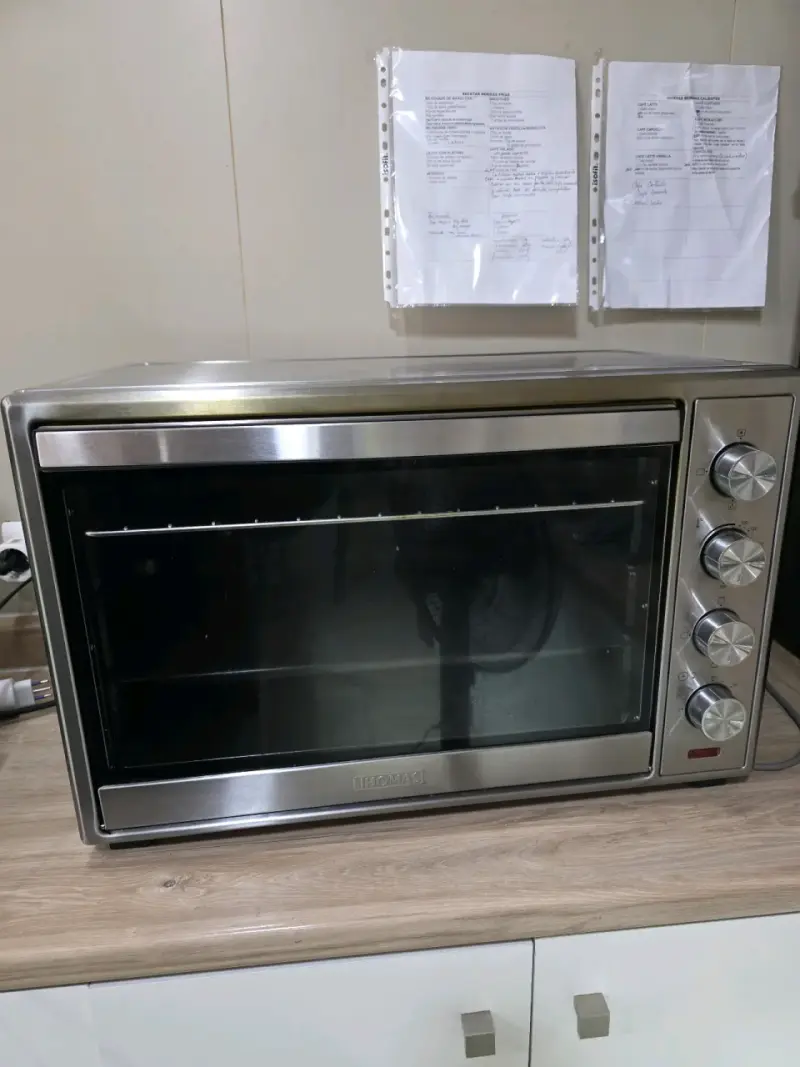 Horno eléctrico Ultracomb plateado - 1