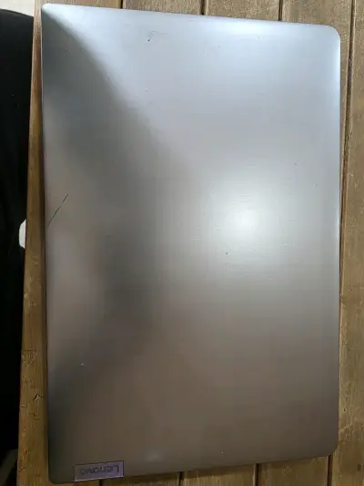 Notebook Lenovo gris - miniatura 1