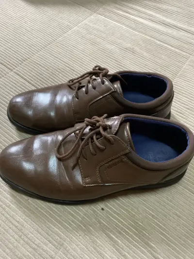 Zapatos de vestir marrones - miniatura 2