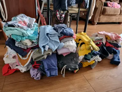 Lote de ropa infantil variada - miniatura 1