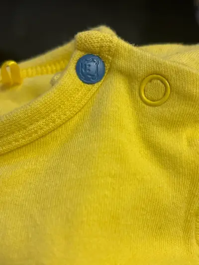 Body amarillo con diseño infantil - miniatura 3