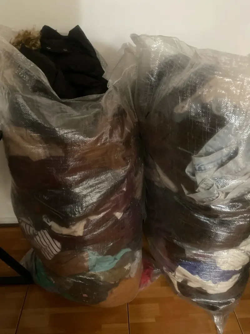 Lote ropa de segunda mano - 1