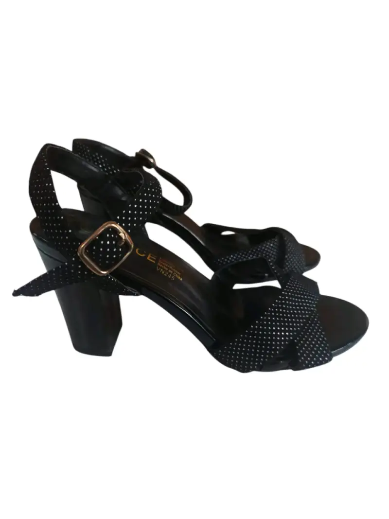 ✨Chalas Dama, Talla 38, Police✨ - 1