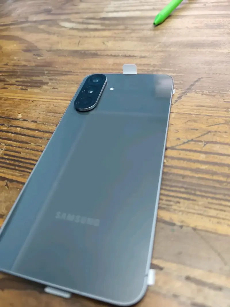 Samsung A57 nuevo - 1