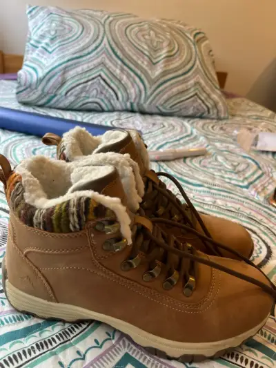 Botas camel con forro de lana - miniatura 2