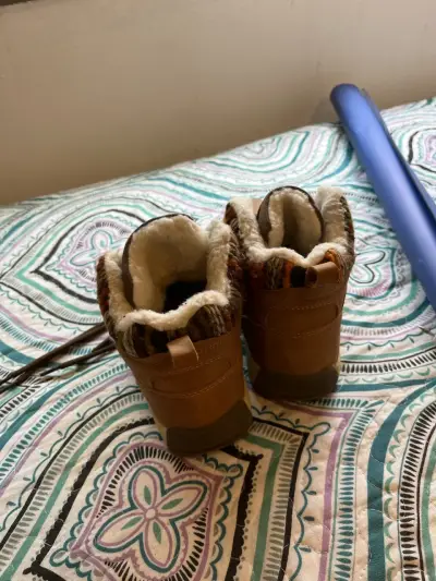 Botas camel con forro de lana - miniatura 5