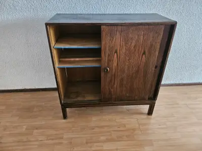 Mueble de madera vintage - miniatura 3