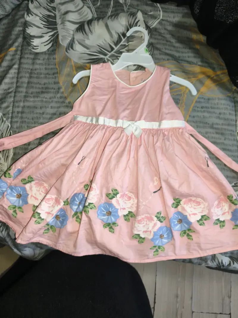 Vestido rosado con flores marca limonada 24 meses