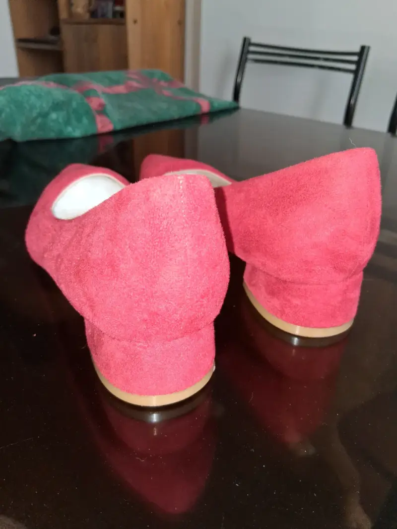 Zapatos rojos de tacón bajo - 3