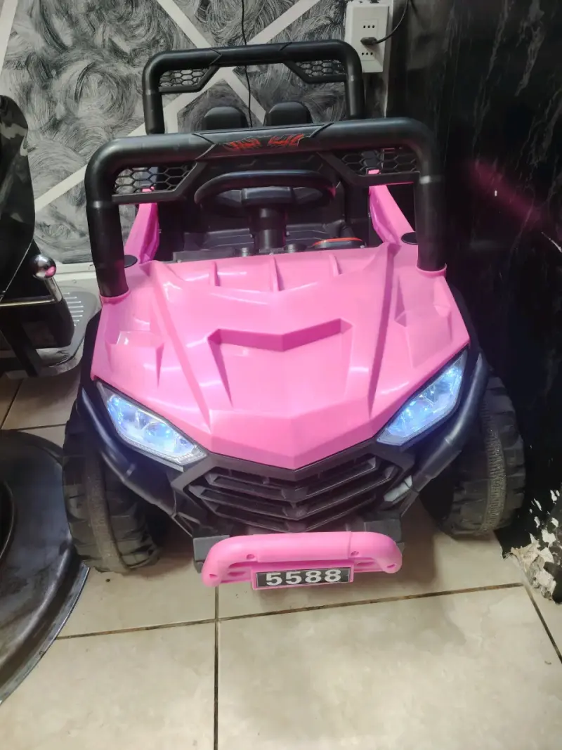 Auto eléctrico infantil rosa - 2