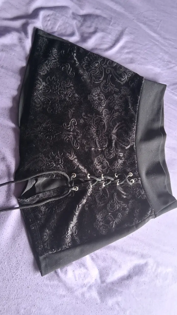 Mini falda short terciopelo negro - 1