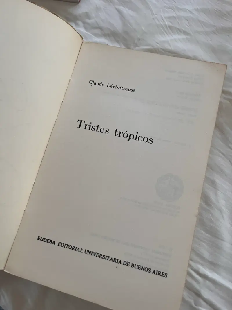 Libro Tristes Trópicos - 3
