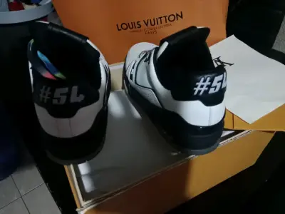 Zapatillas Louis Vuitton blancas #54 - miniatura 2