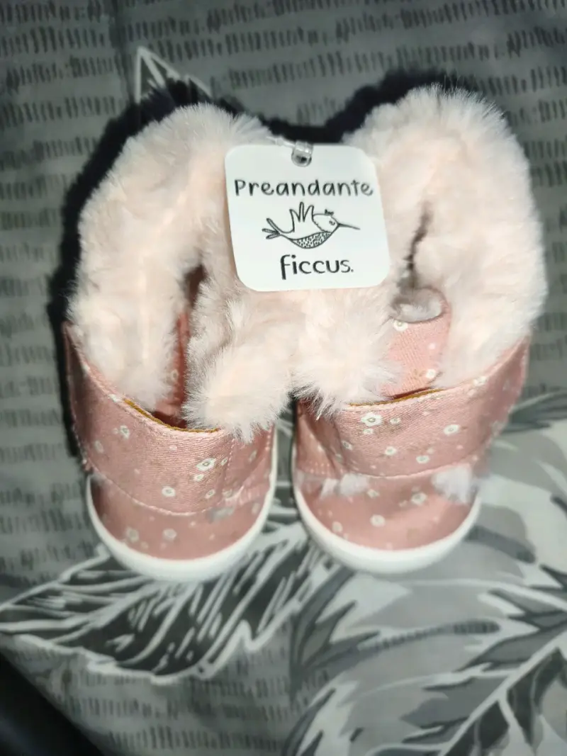 Botines primero pasos rosados marca Ficcus 20