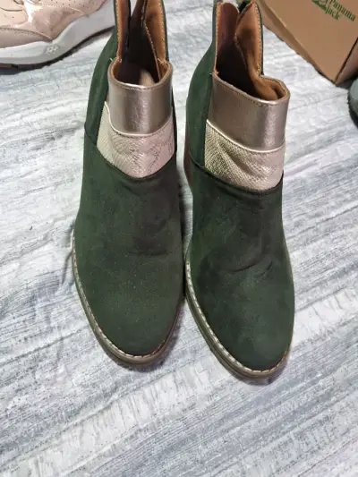 Botines verde militar y dorados - miniatura 1