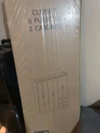 Armario de madera nuevo - miniatura 2