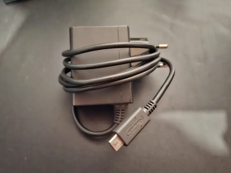 Nintendo Switch con accesorios (usada) - 4