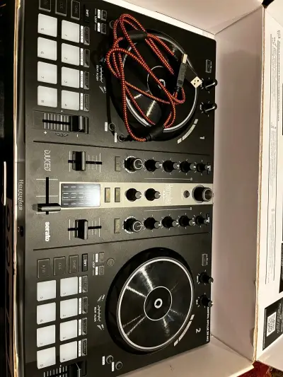 Controlador DJ Hercules Inpulse 300 MK2 - miniatura 3