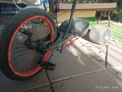 Triciclo drifting - miniatura 1
