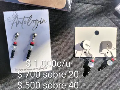 Aros, imanes, pin y llaveros artesanales - miniatura 1
