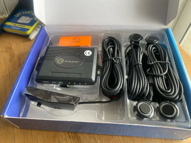 Sensor de retroceso Hawk HK-070 - 2