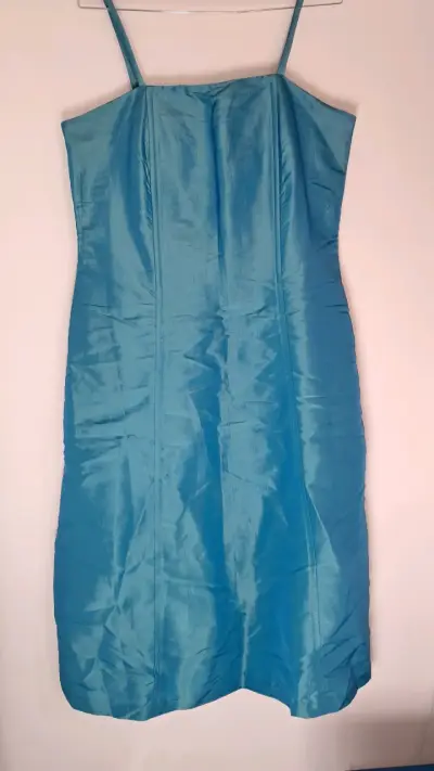 Vestido turquesa de tirantes - miniatura 1